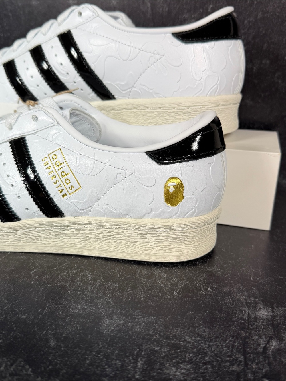 ADIDAS BAPE SUPERSTAR VINTAGE WHITE BLACK WOMENS SHOES SIZE 7 NEW - Picture 9 of 10